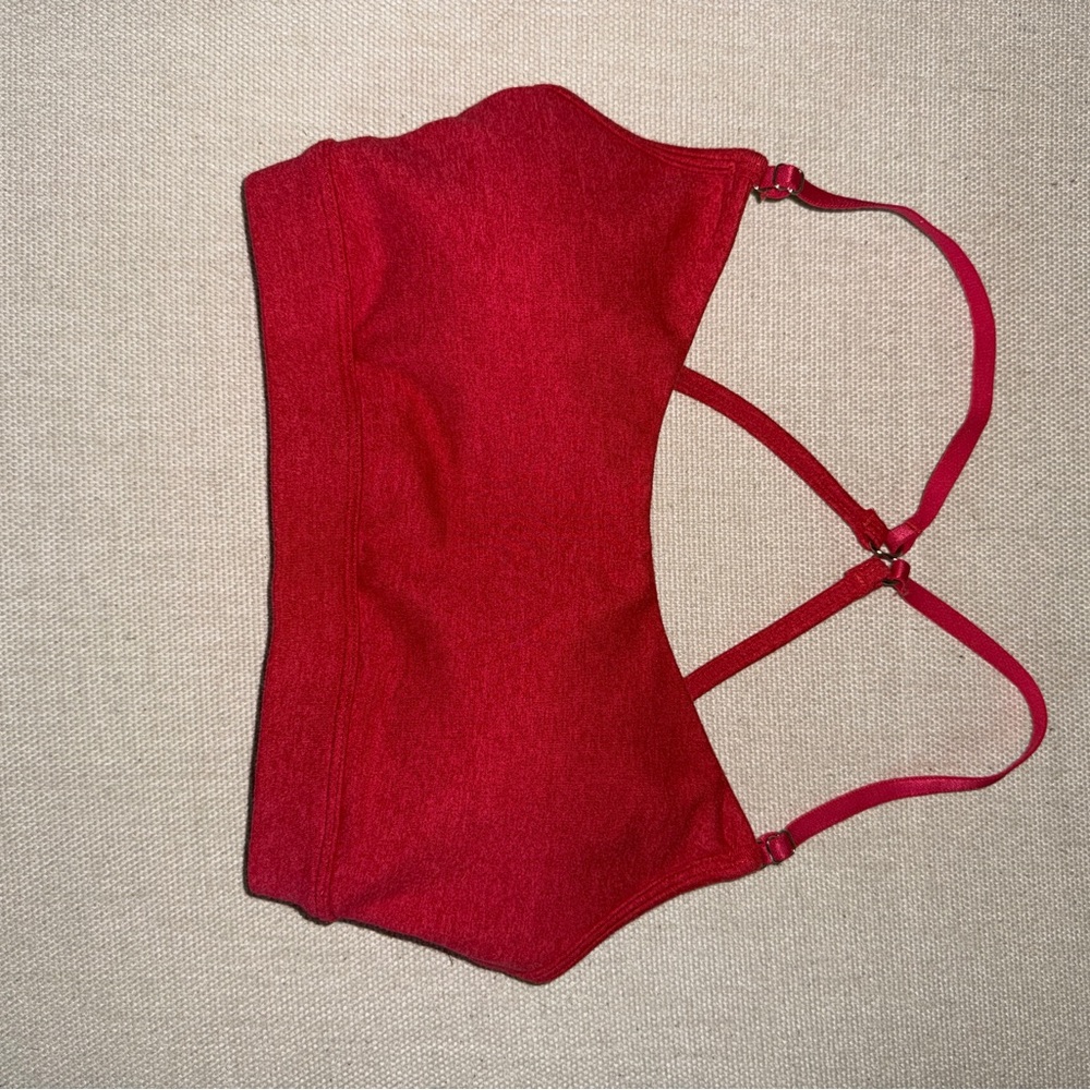 P’Tula Sports Bra in Bombshell
